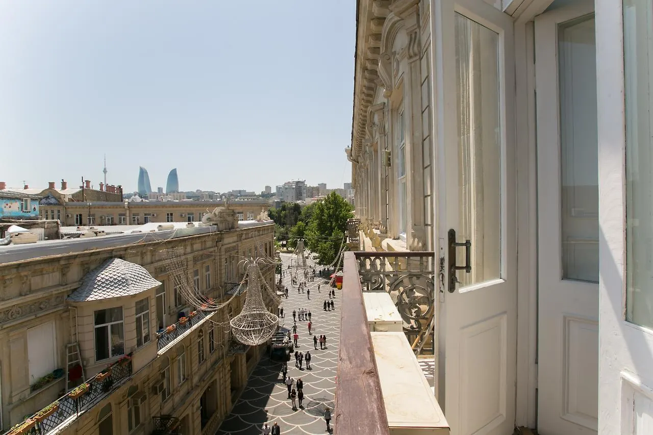 Malakhan Hotel Baku 4*,
