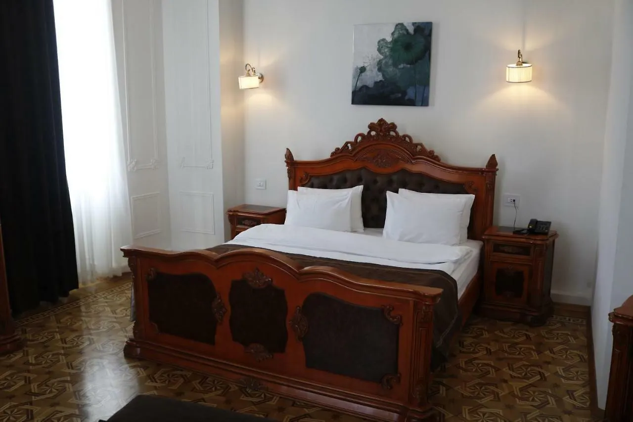 Malakhan Hotel Baku 4*,